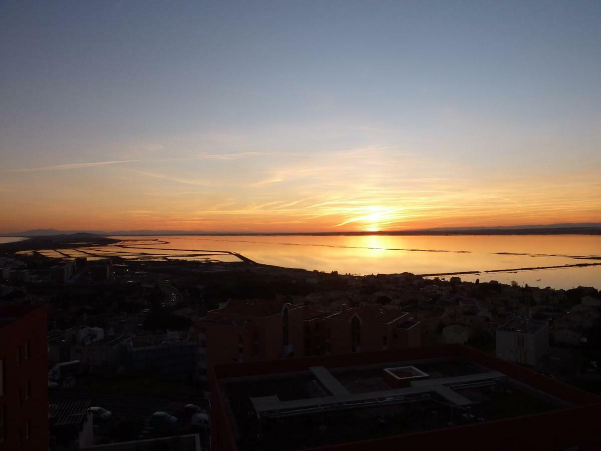 "Bien Vivre Ensemble" Aux Marches Du Soleil - Chambres Privees Chez L'Habitant Dans Appartement Partage Sète Exterior foto